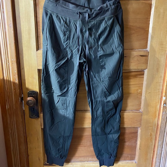 lululemon athletica Pants - Lululemon dance studio jogger